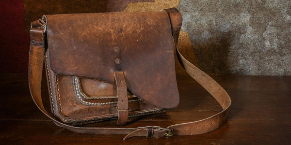 5 Vintage Leather Bags For A Complete Fashion Attire
